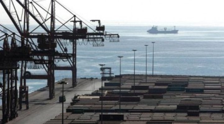 Marinari români, în pericol pe Marea Egee